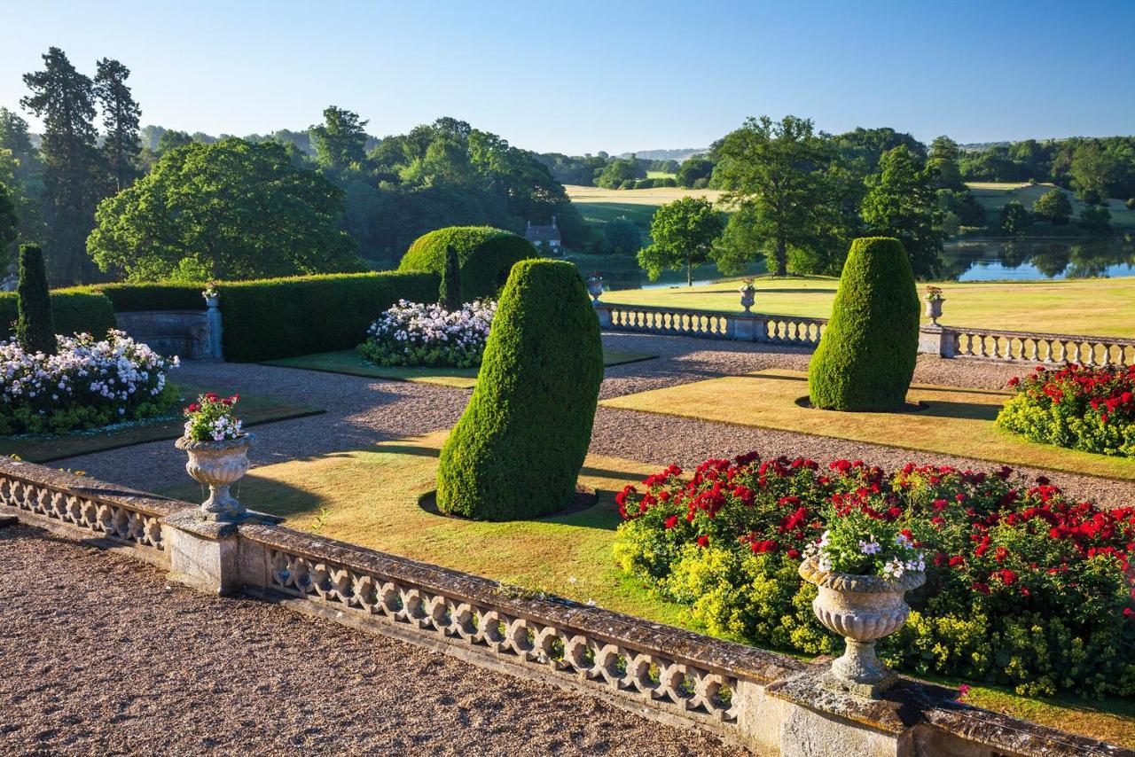 Bowood Hotel, Spa, And Golf Resort Chippenham  Exterior foto